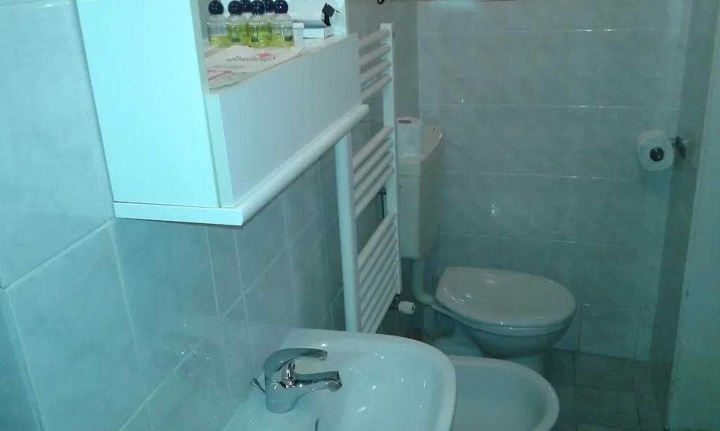 Gasthuis Affittacamere Ruggiero E Di Rosa Genua